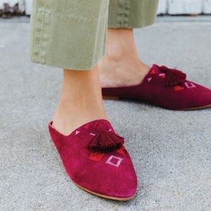 Brand new soludos mules